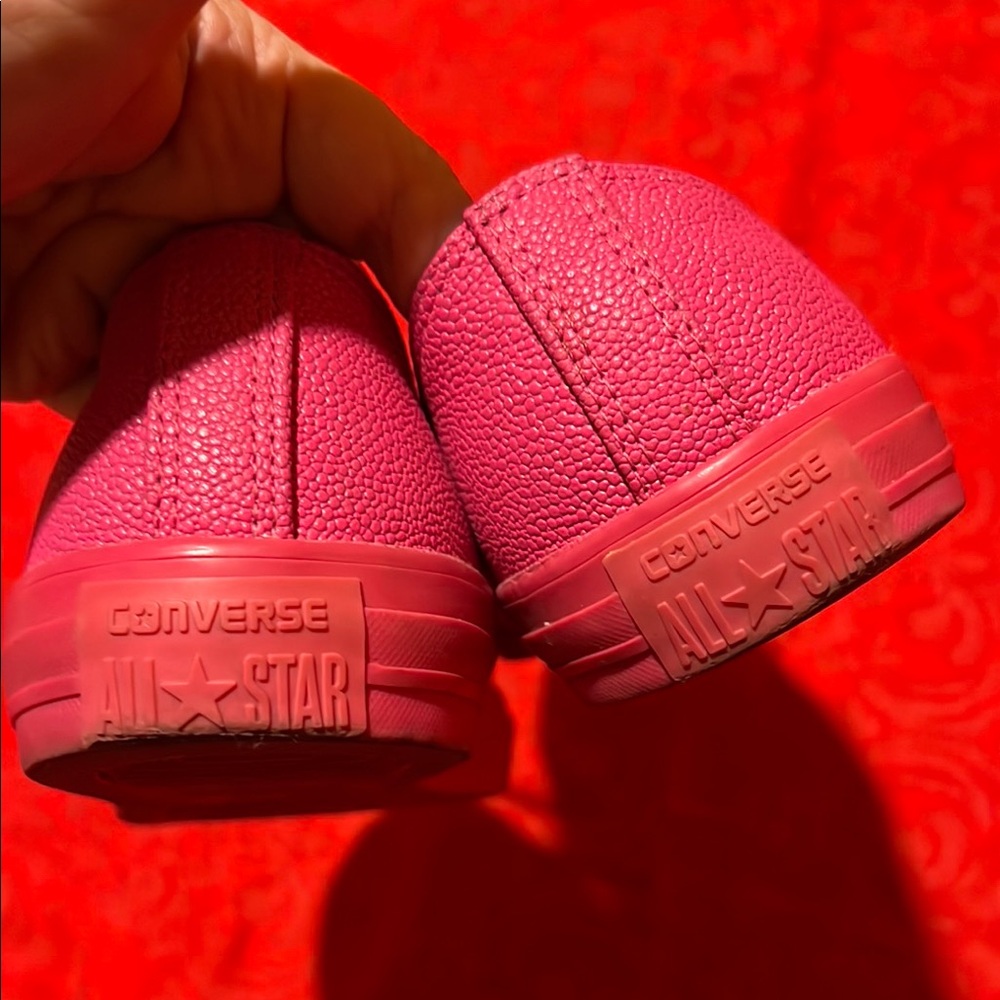 Converse Women's Bubblegum Pink Sneakers 11 - Picture 6 of 8